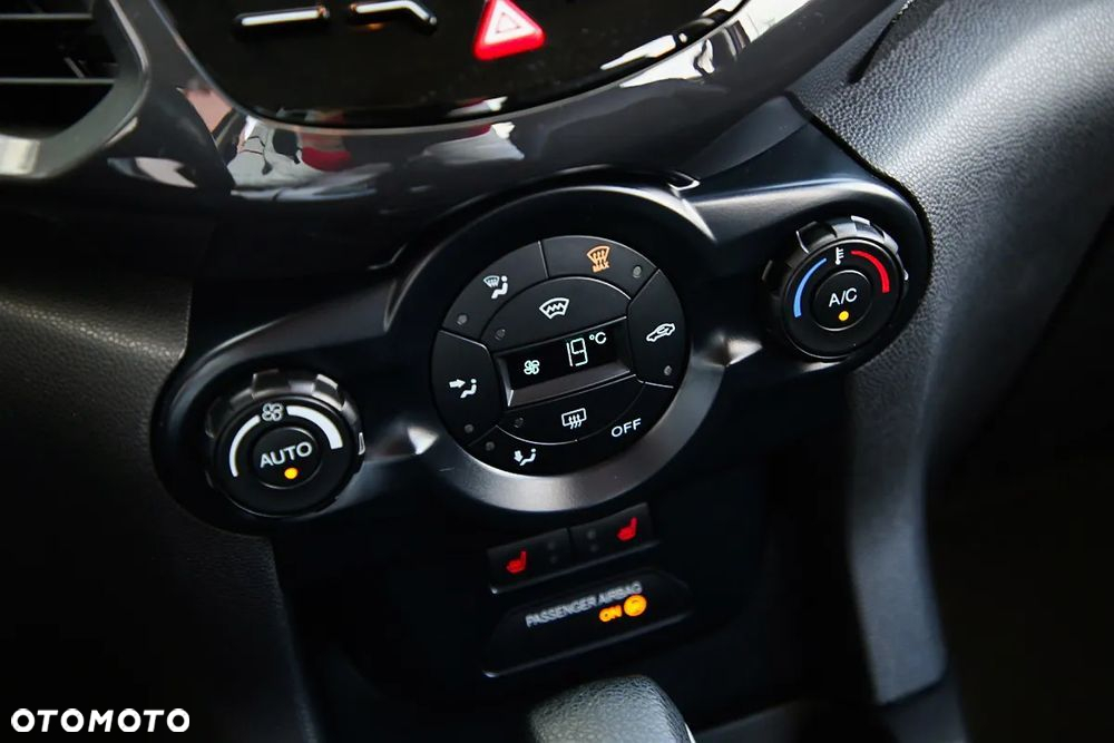 Ford EcoSport 1.5 Ti-VCT TITANIUM - 18
