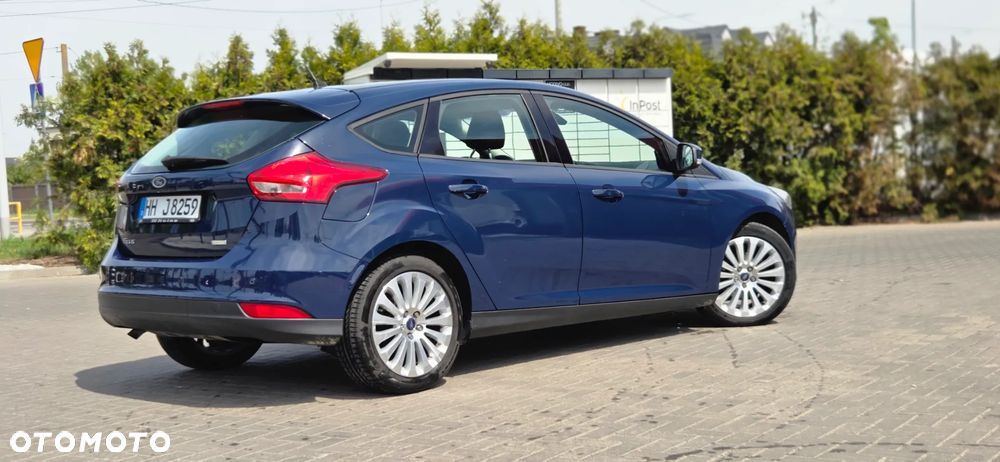 Ford Focus - 17