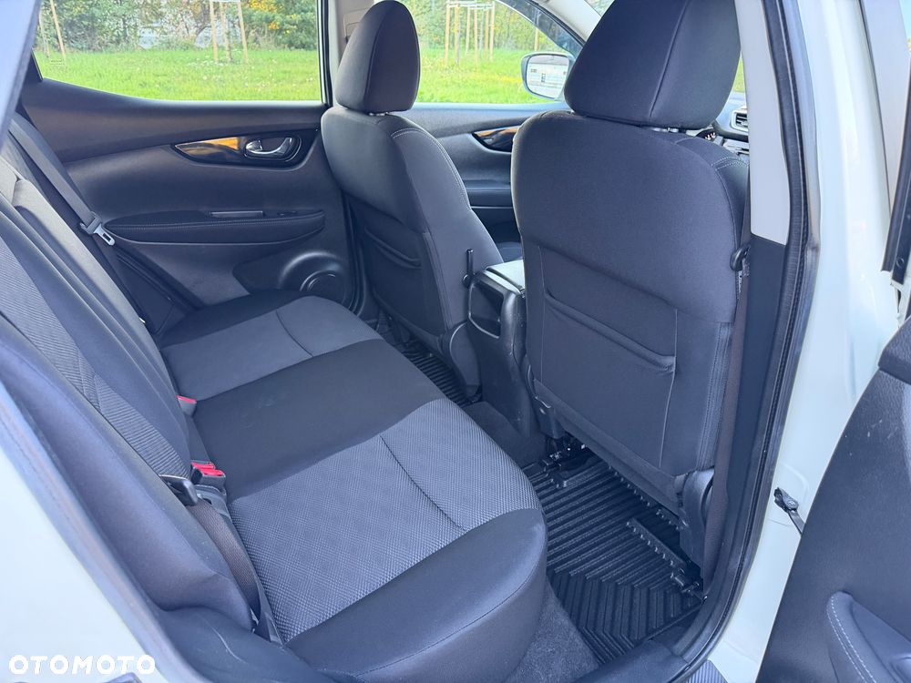 Nissan Qashqai - 15
