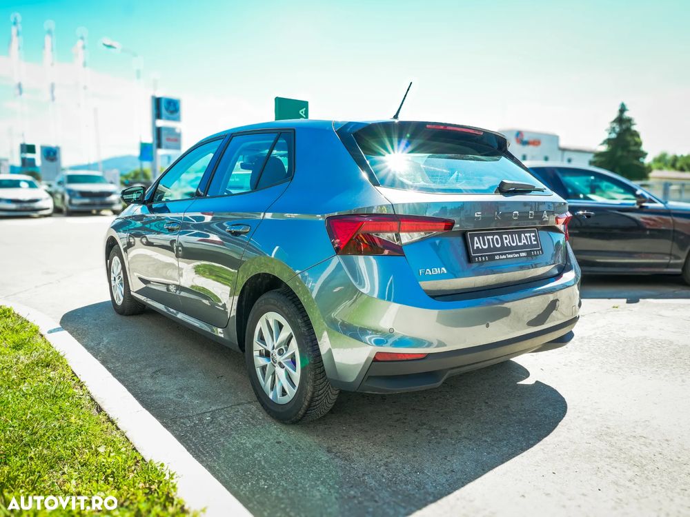 Skoda Fabia 1.0 TSI DSG Ambition - 5