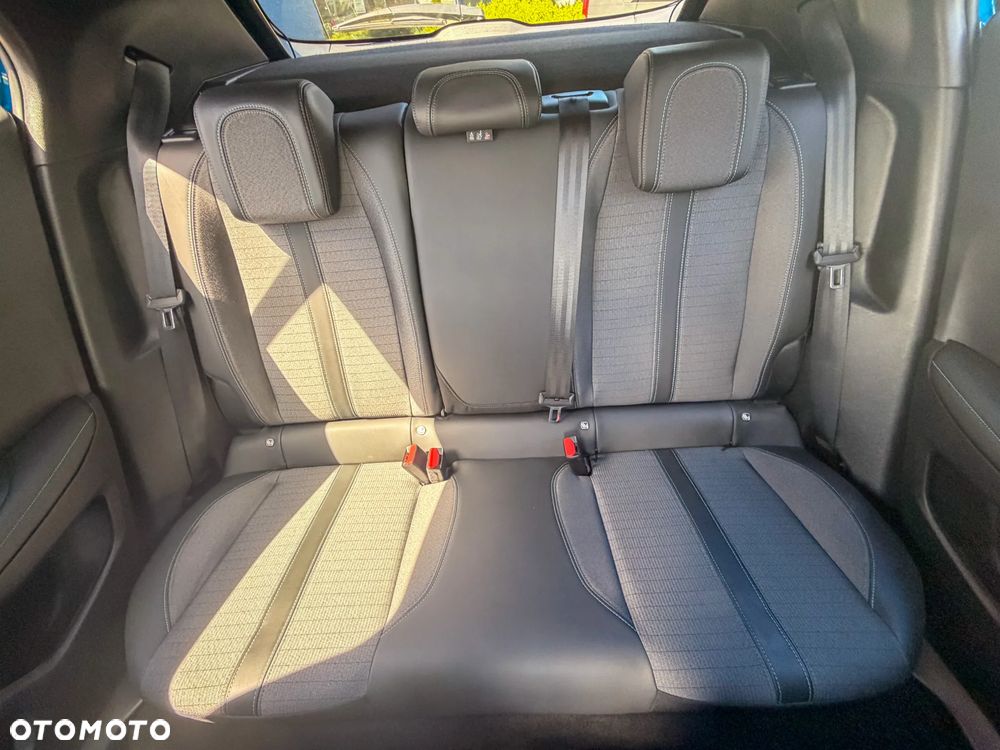 Peugeot 2008 1.2 PureTech Allure Pack S&S EAT8 - 19