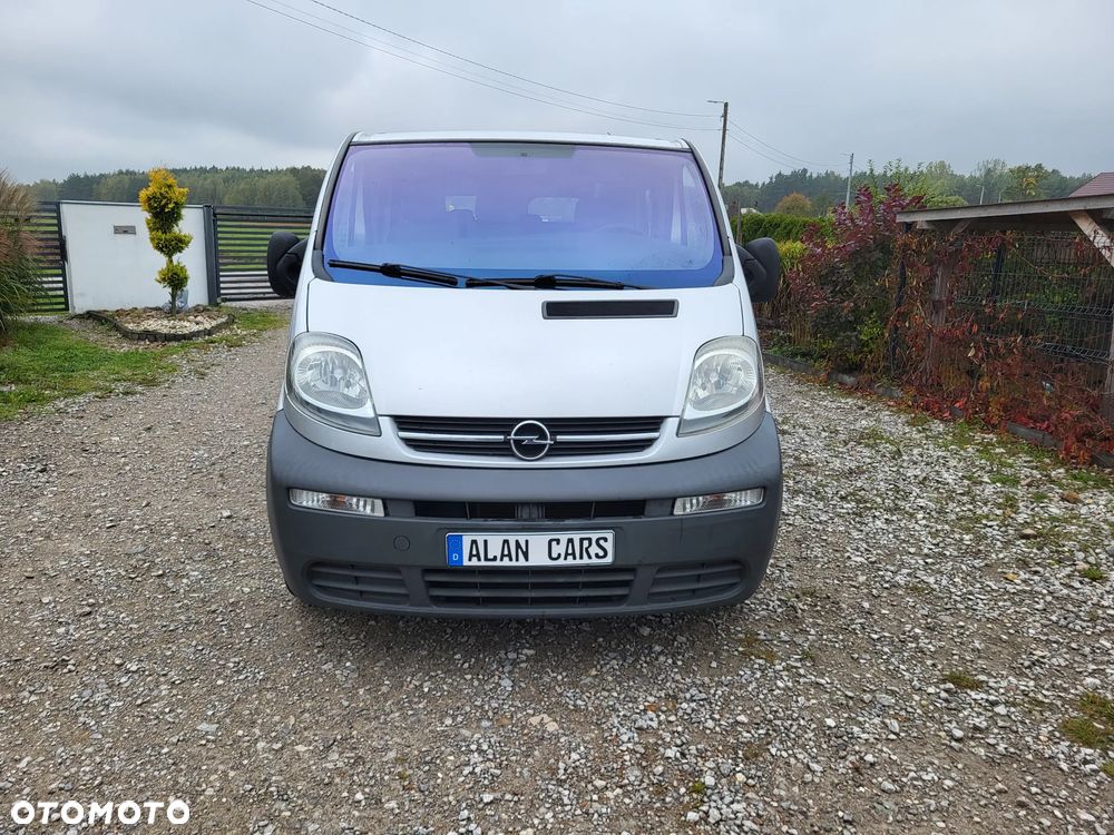 Opel Vivaro - 15