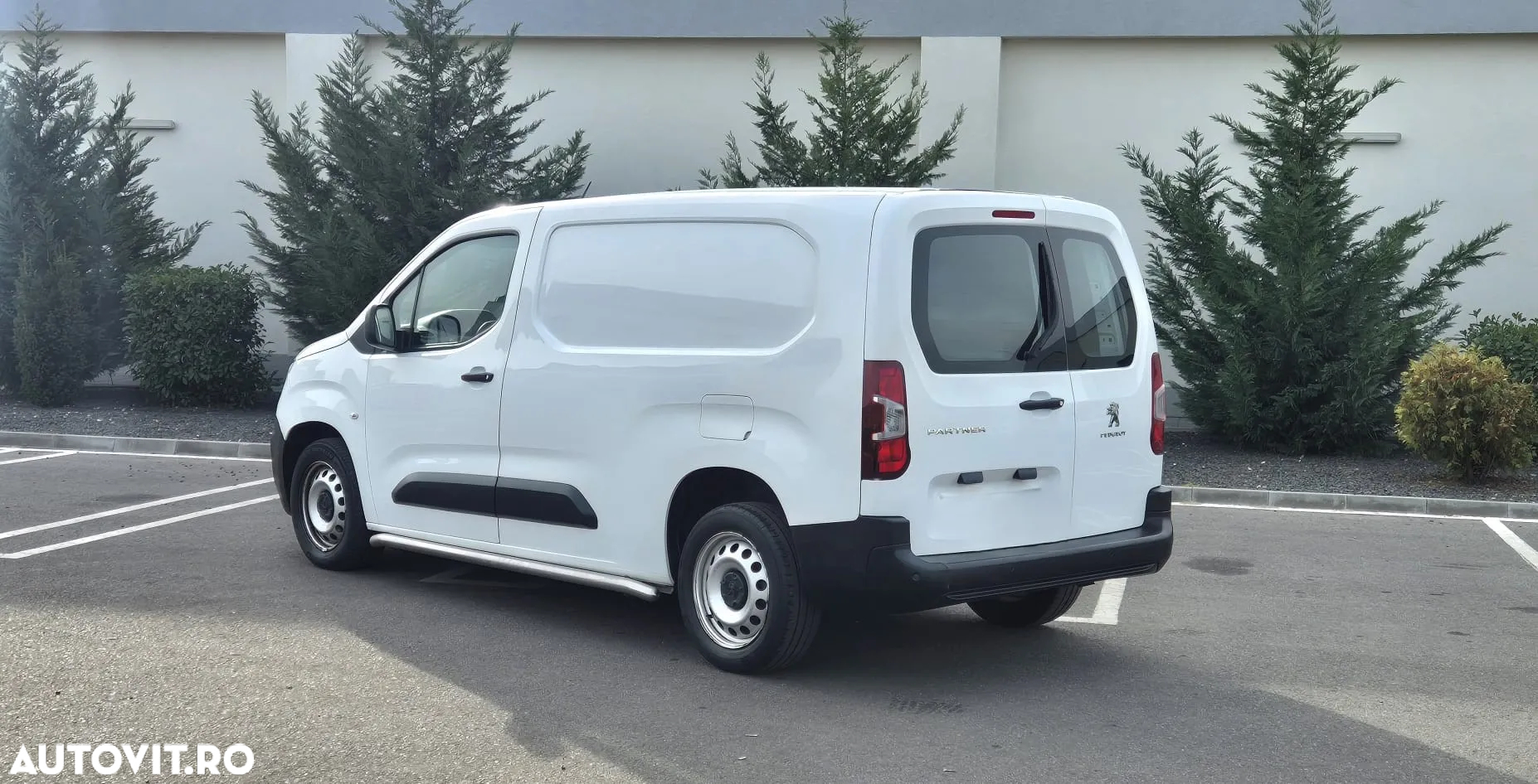 Peugeot Partner - 8