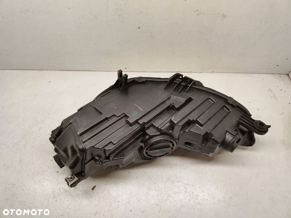 audi a4 8w0 full led lampa prawy przód 8w0941012 - 4