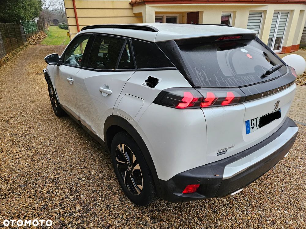 Peugeot 2008 PureTech 130 EAT8 Allure - 7
