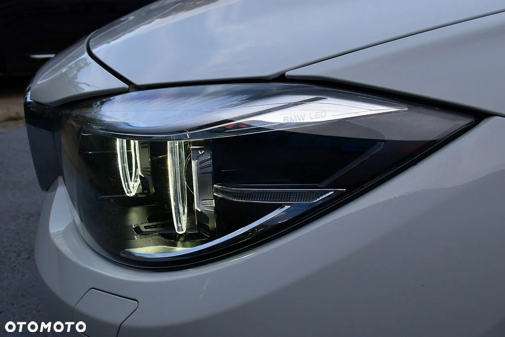 BMW Seria 3 320i Advantage sport - 19