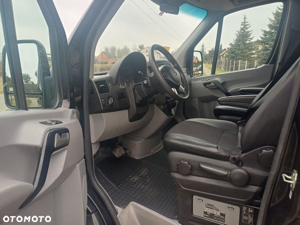Mercedes-Benz Sprinter - 5