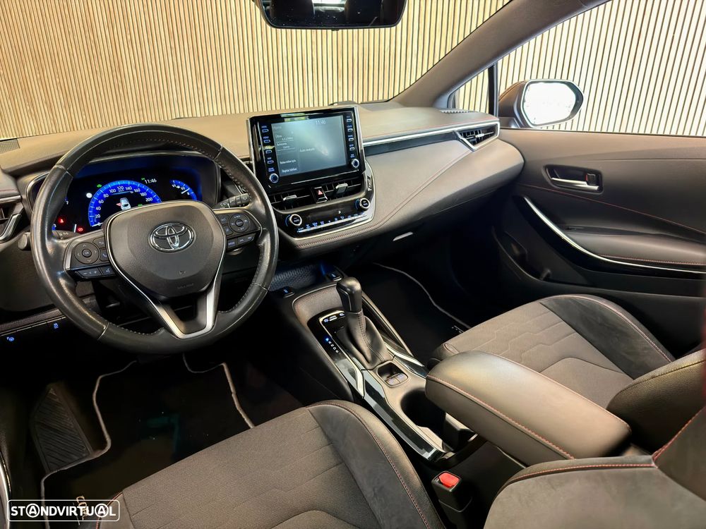 Toyota Corolla 1.8 Hybrid Exclusive - 16