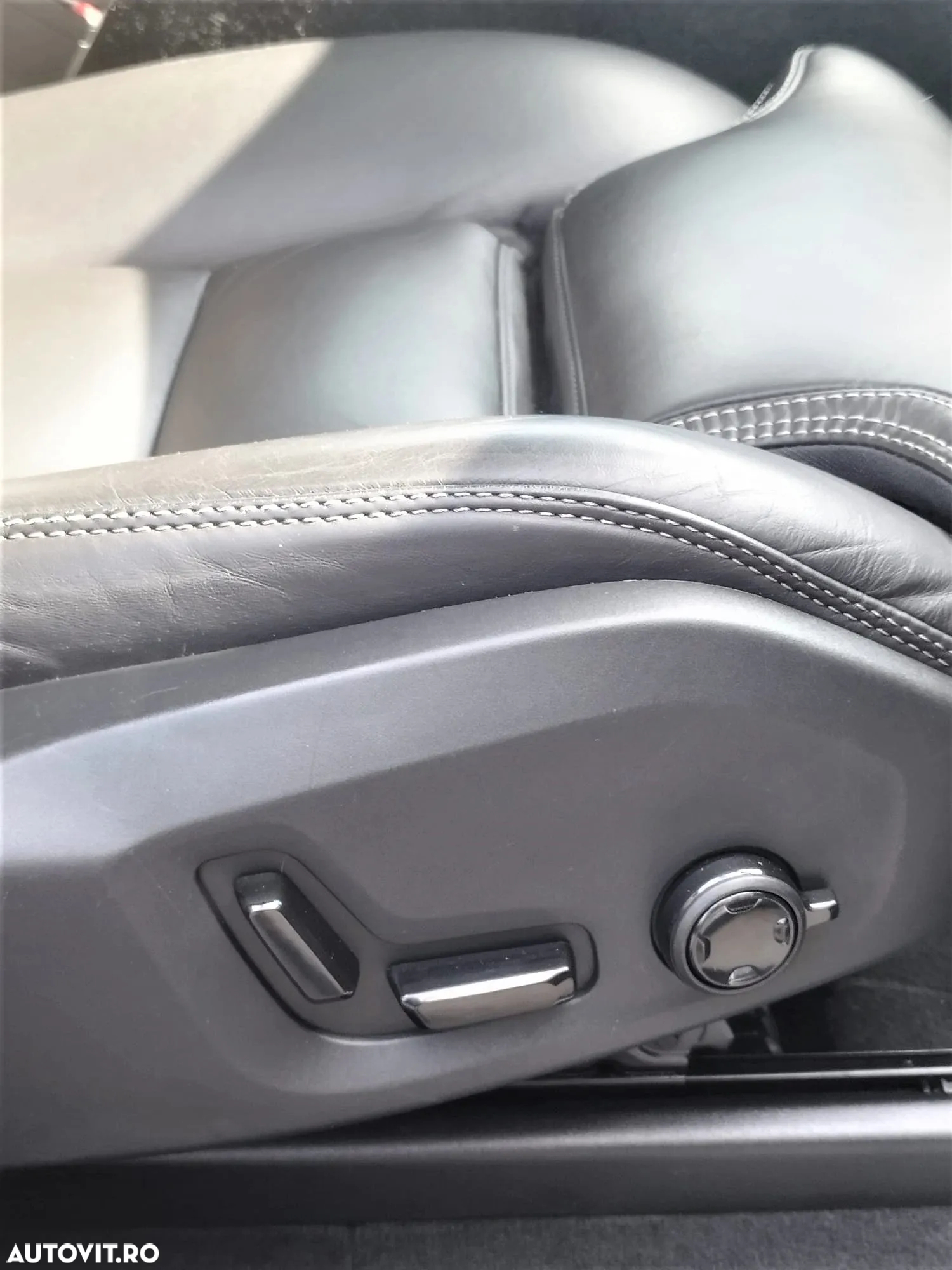 Volvo XC 90 D5 AWD Geartronic Momentum - 13