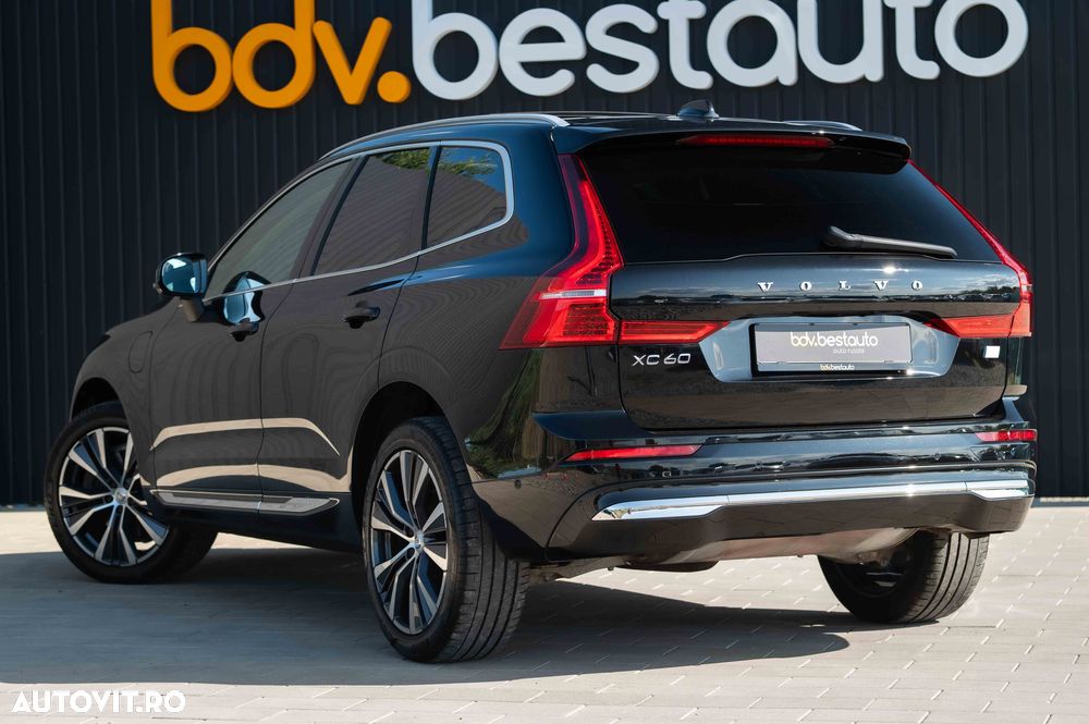 Volvo XC 60 T6 AWD Recharge Geartronic Inscription - 8