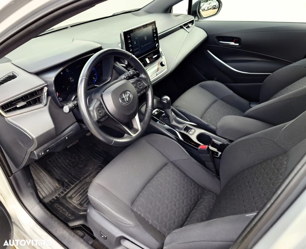 Toyota Corolla 1.8 HSD Dynamic - 14