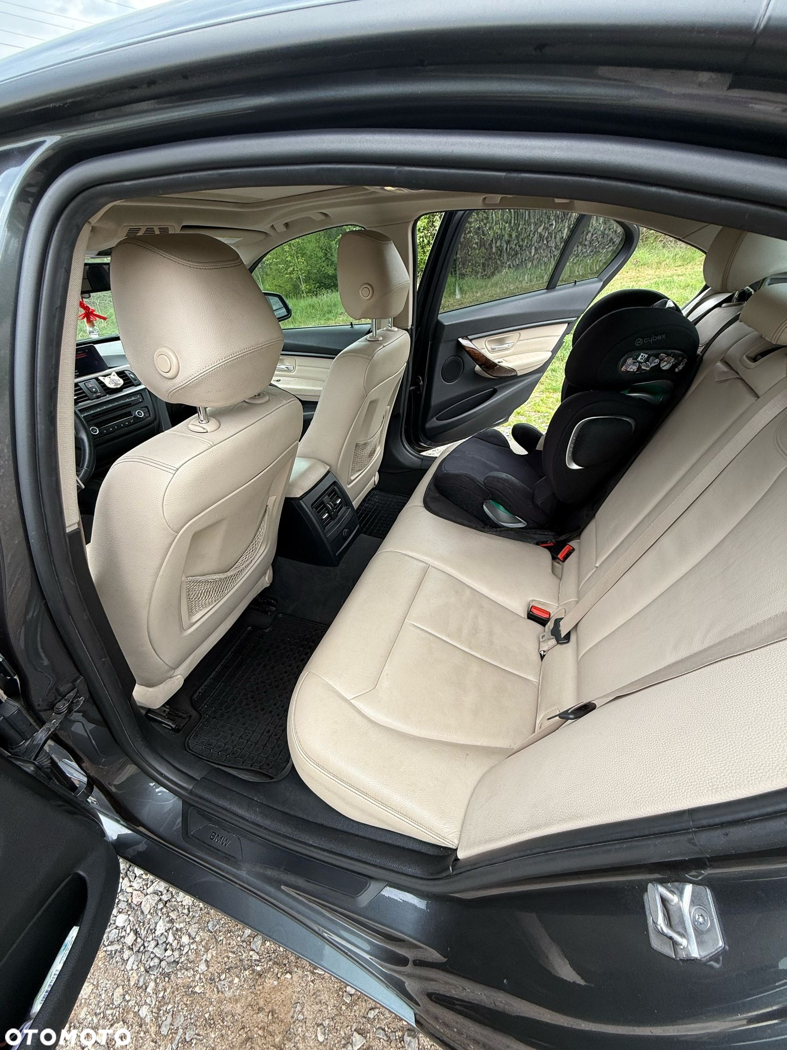 BMW Seria 3 - 12