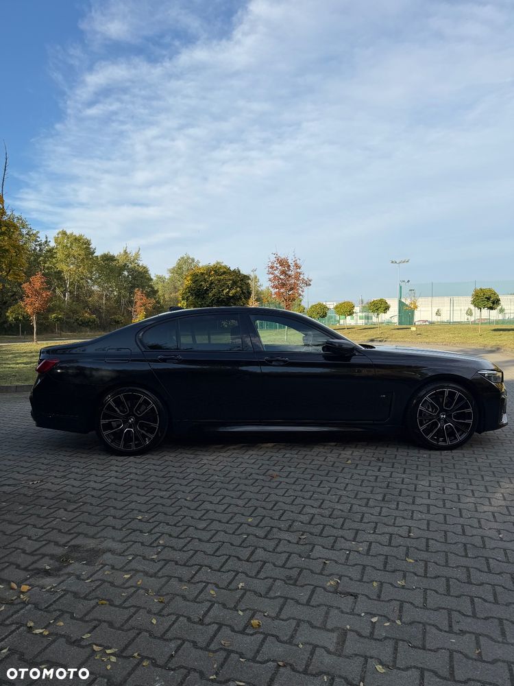 BMW Seria 7 730d xDrive - 11