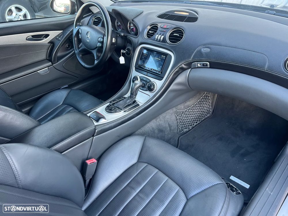 Mercedes-Benz SL 55 AMG Auto - 21
