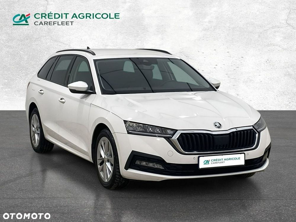 Skoda Octavia 2023 photo 3