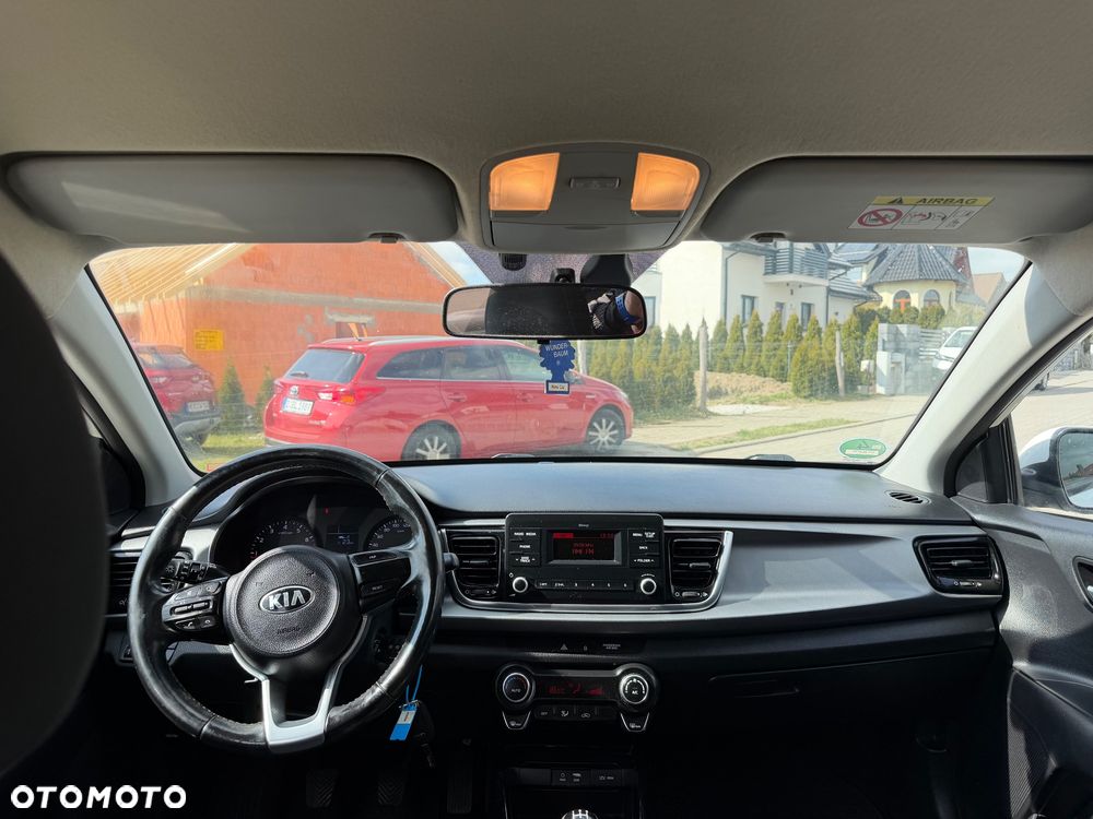 Kia Rio 1.2 Business Line - 12