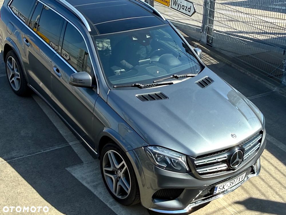Mercedes-Benz GLS - 19
