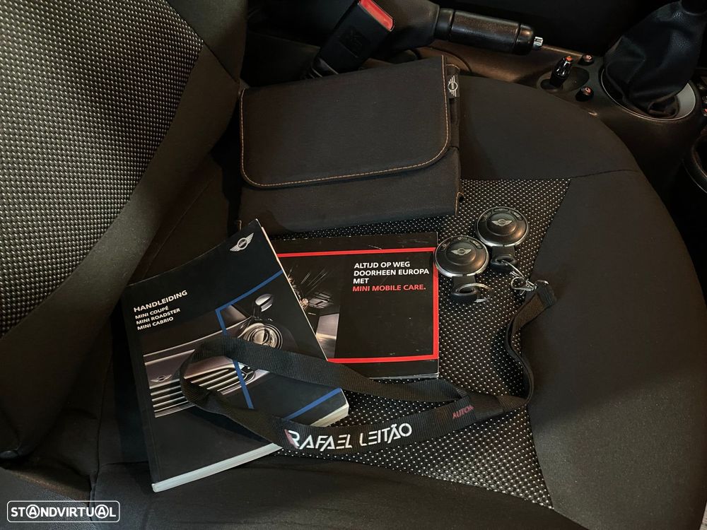 MINI Cabrio Cooper D - 36