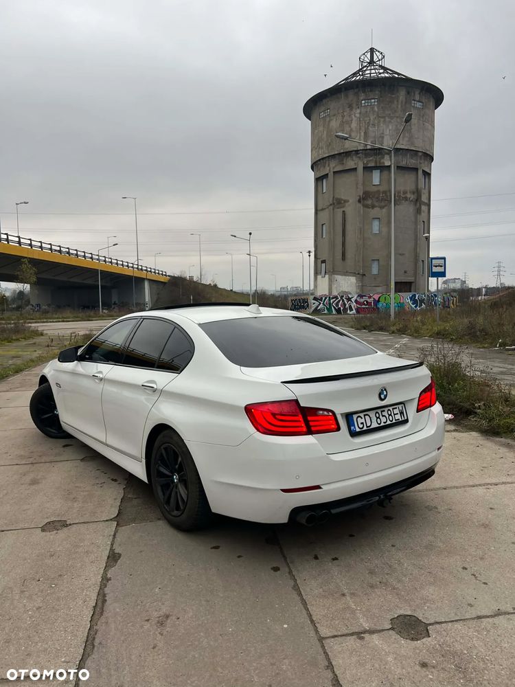 BMW Seria 5 520d - 4