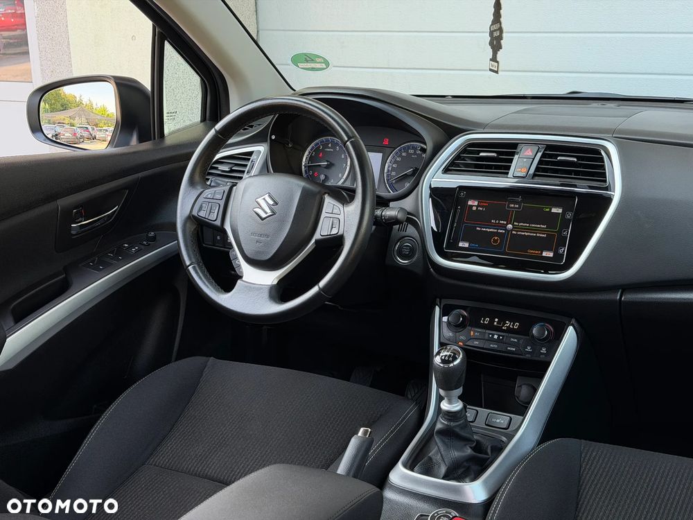 Suzuki SX4 S-Cross 1.4 Boosterjet Allgrip Comfort+ - 25
