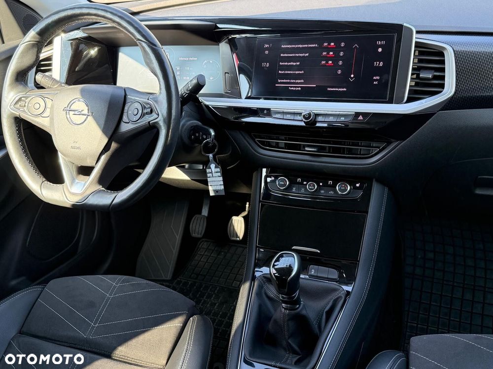 Opel Grandland 1.2 T GS Line S&S - 13