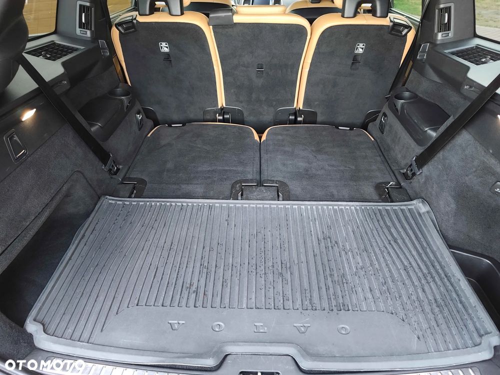 Volvo XC 90 T6 AWD Inscription 7os - 19