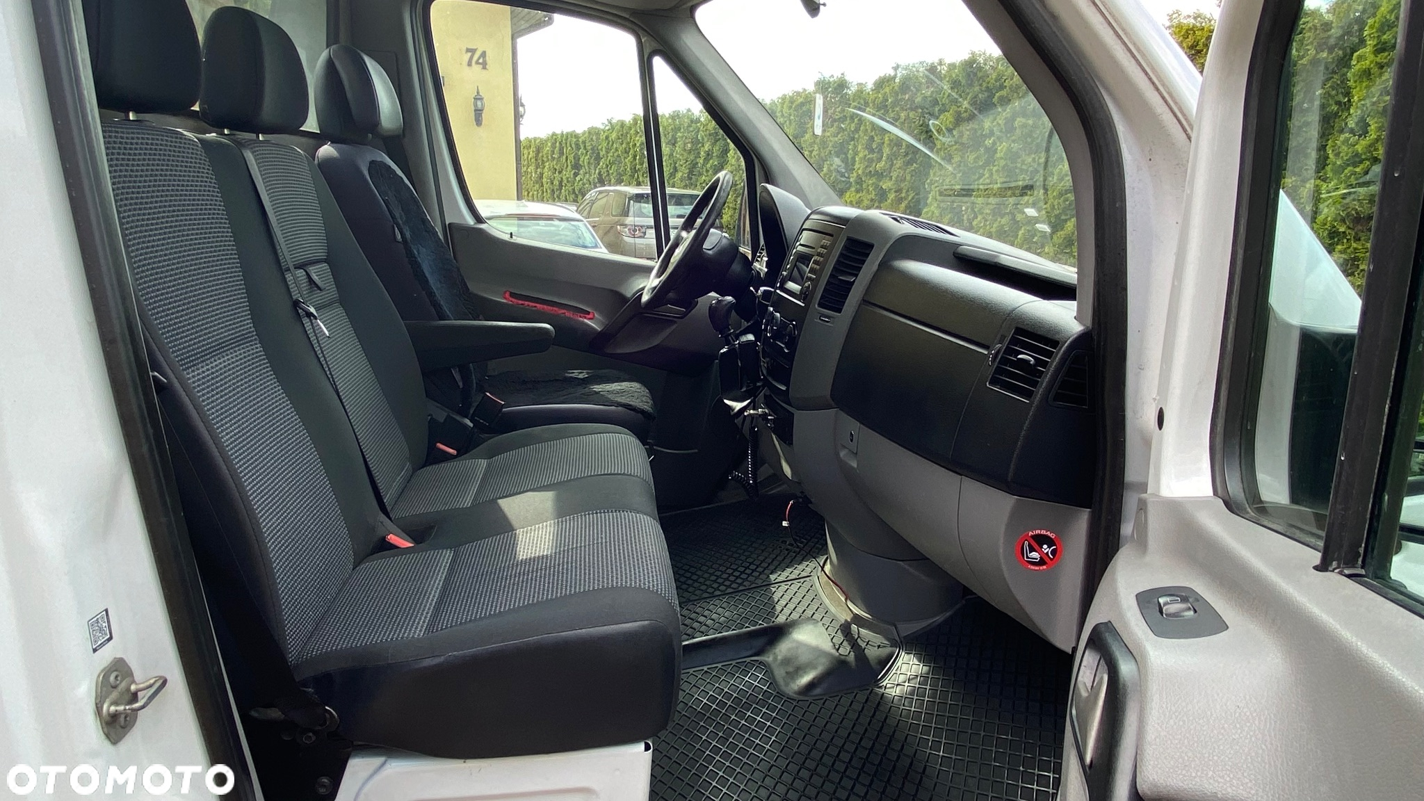 Mercedes-Benz Sprinter - 19