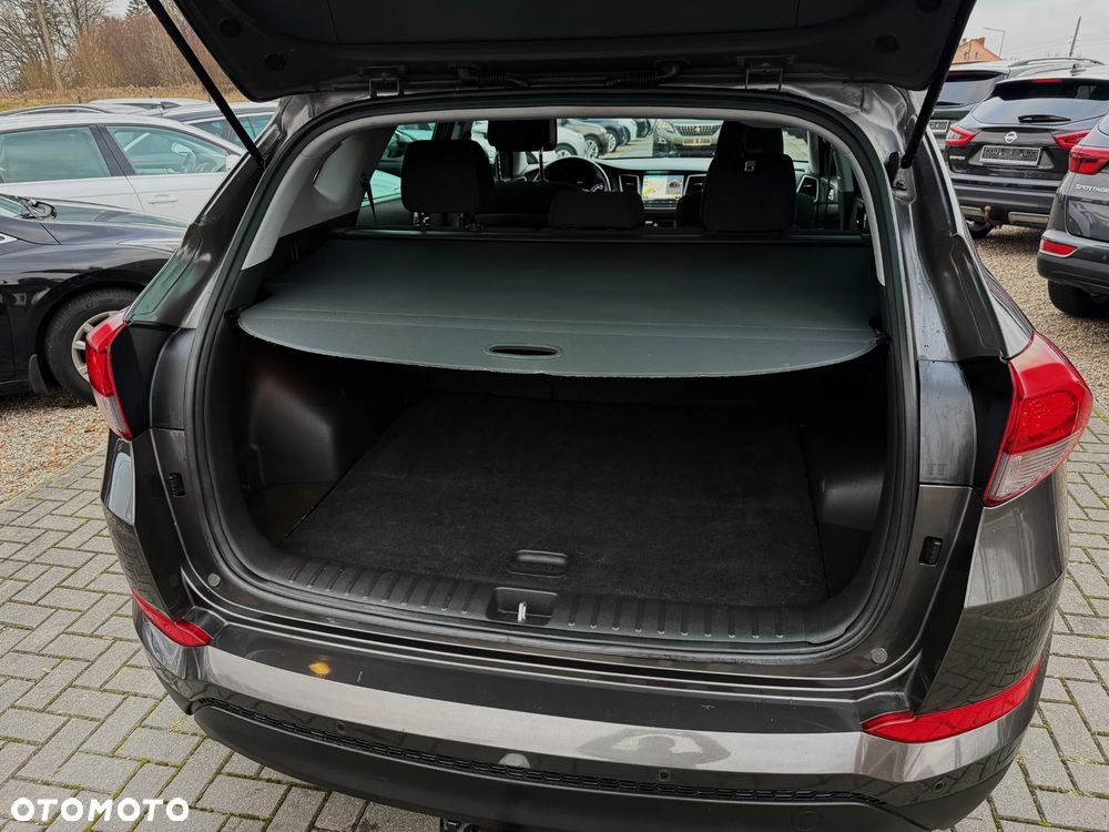 Hyundai Tucson 1.7 CRDI BlueDrive Comfort 2WD - 10