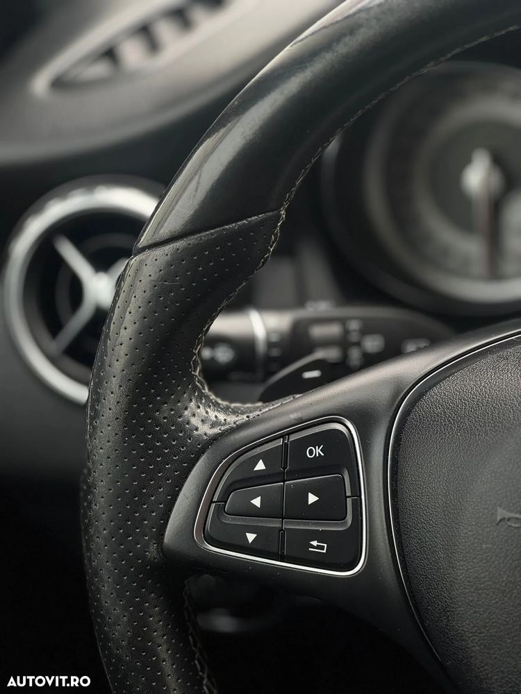 Mercedes-Benz GLA 200 (CDI) d 4Matic 7G-DCT - 28