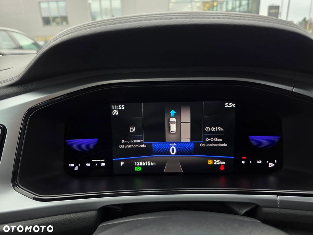 Volkswagen T-Roc 1.5 TSI Life DSG - 25