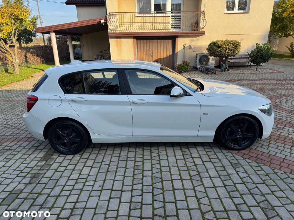 BMW Seria 1 118i Sport Line - 19