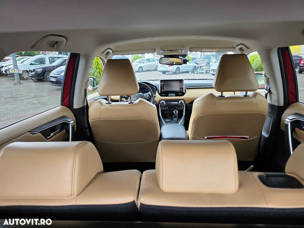Toyota RAV4 2.5 Hybrid VVT-iE 4x4 Luxury - 8