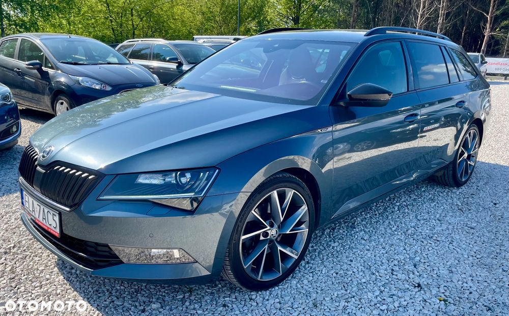Skoda Superb 2.0 TDI DSG Sportline - 12