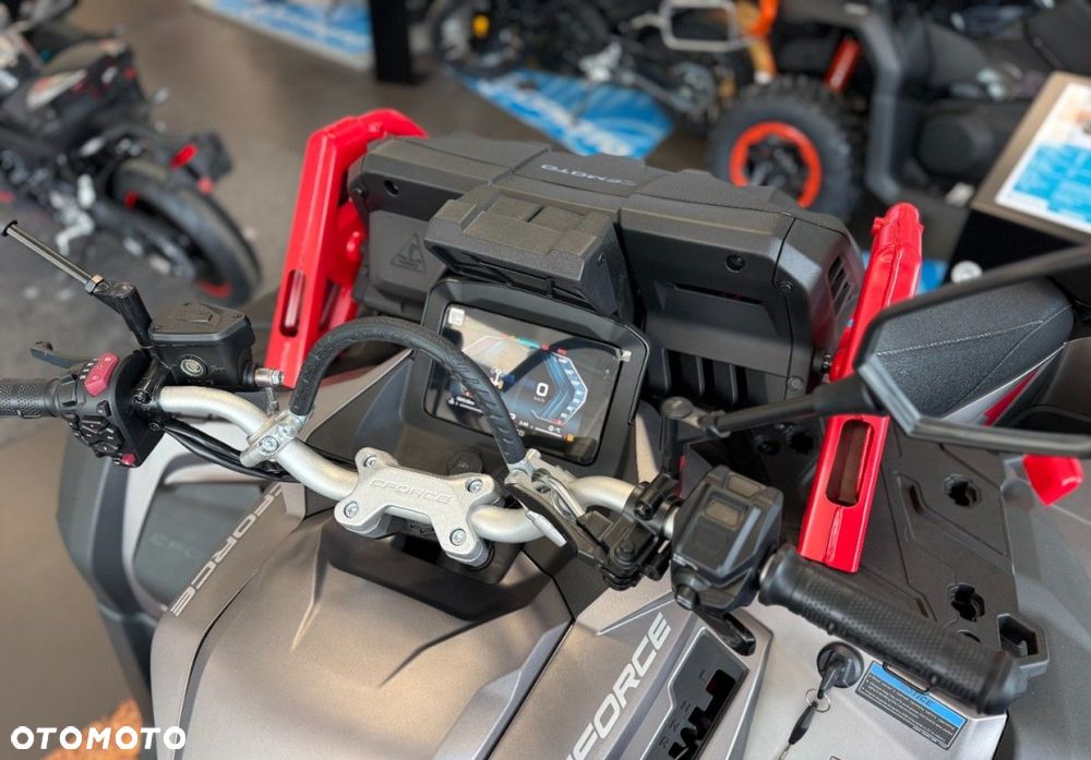 CFMoto CForce - 7