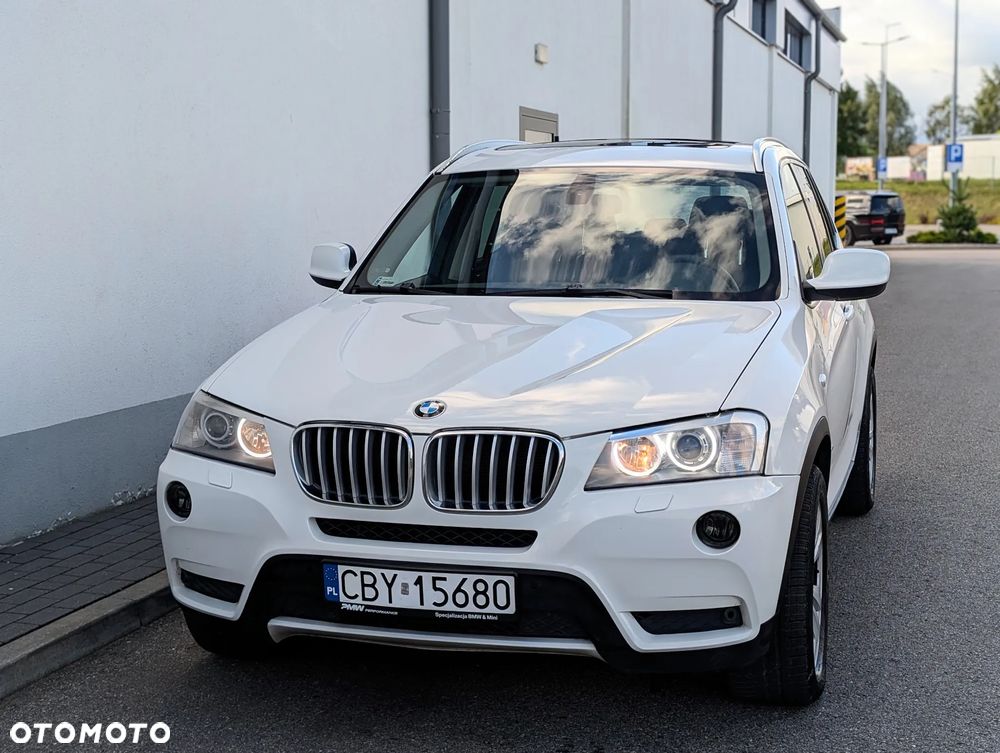 BMW X3 xDrive28i - 11