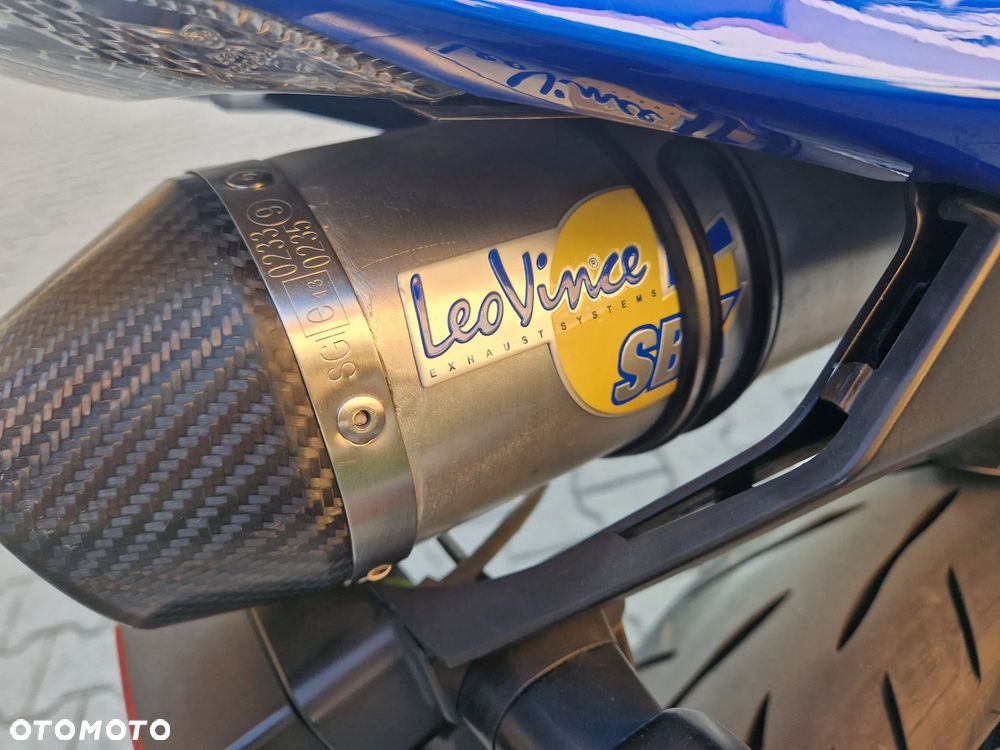 Honda CBR - 11