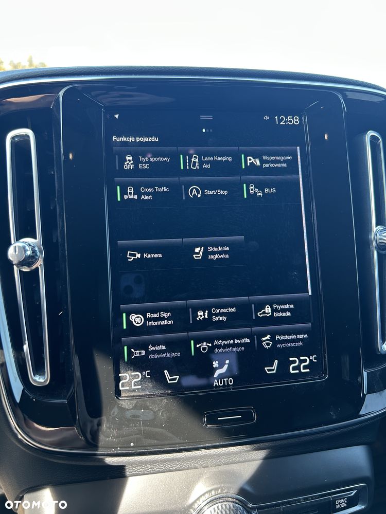 Volvo XC 40 T5 AWD Momentum - 16