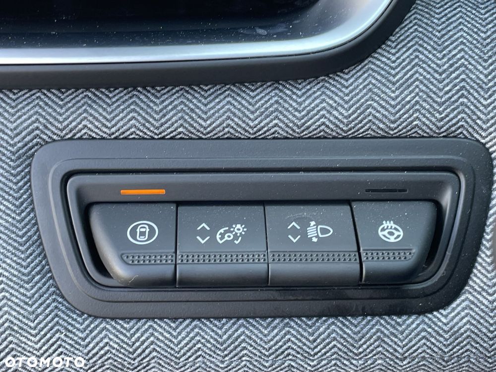 Renault Clio - 24