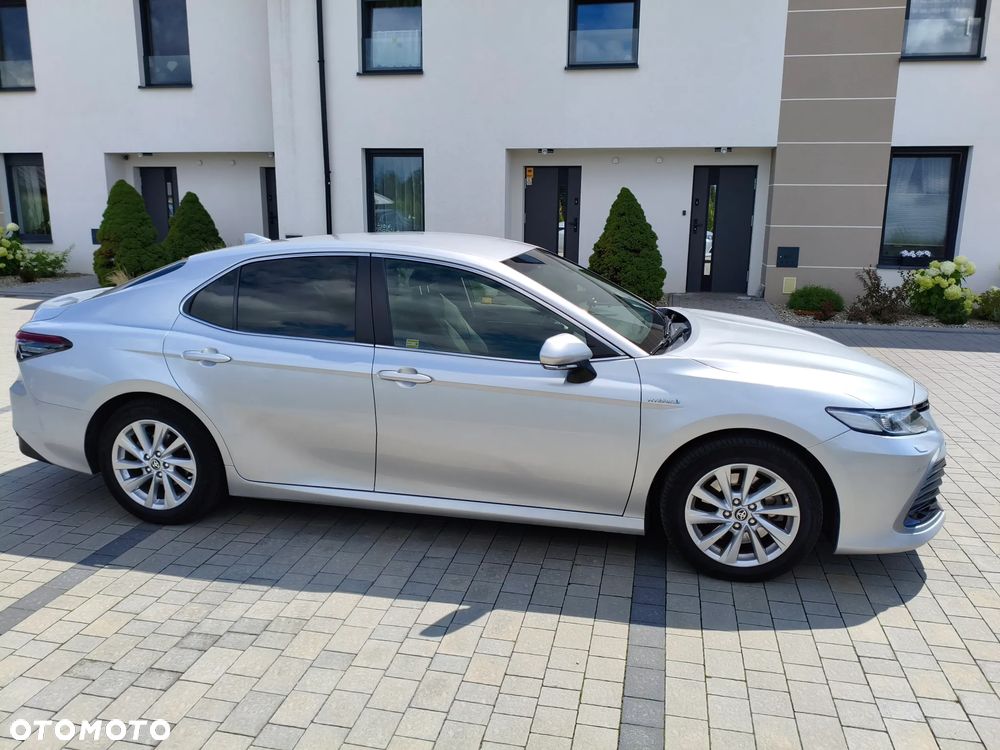 Toyota Camry 2.5 Hybrid Comfort CVT - 11