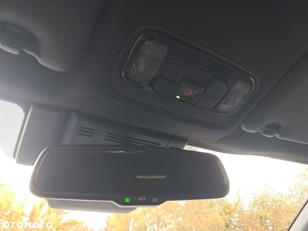 Toyota Yaris Cross Hybrid 1.5 Style - 29