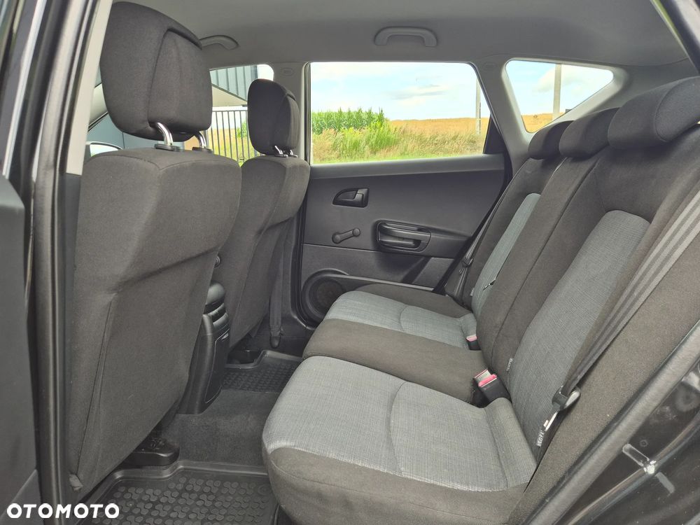 Kia Ceed 1.4 Comfort - 10