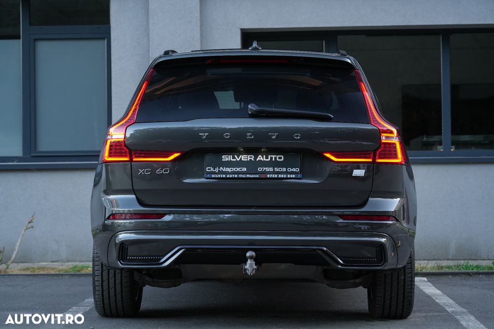 Volvo XC 60 T6 AWD Recharge Geartronic Inscription - 31