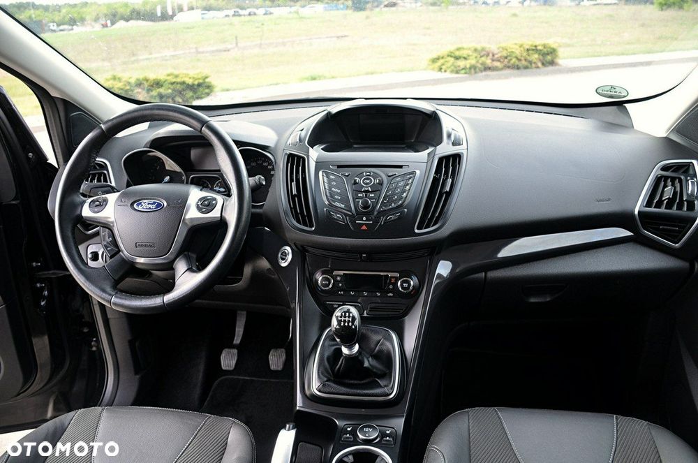 Ford Kuga - 14