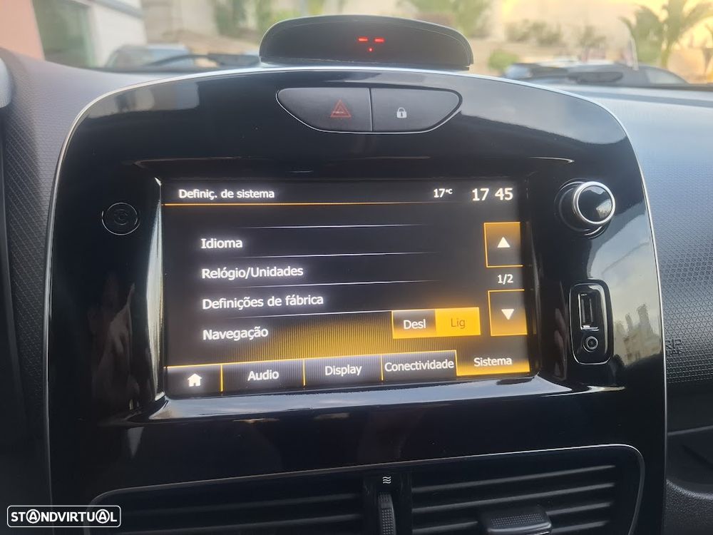 Renault Clio Sport Tourer 0.9 TCe Limited - 24