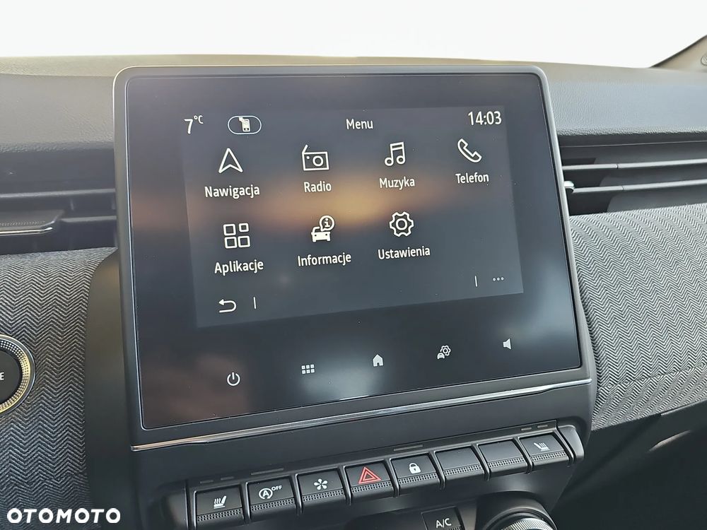 Renault Clio 1.0 TCe Techno - 19