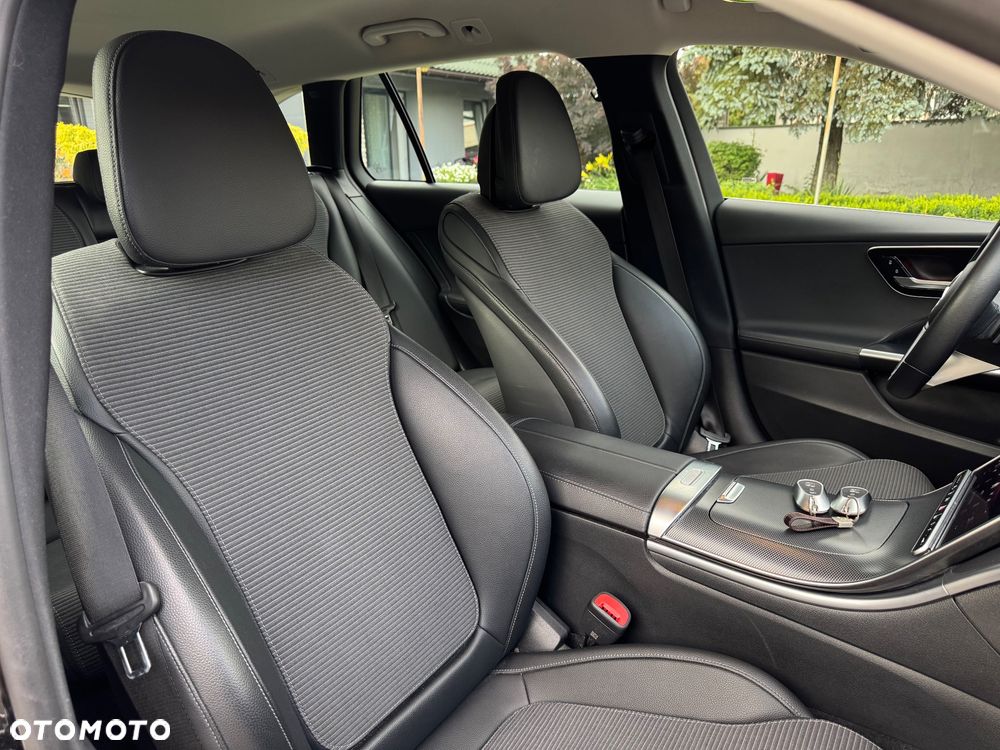 Mercedes-Benz Klasa C 220 d 9G-TRONIC Avantgarde - 27