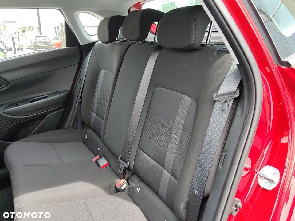 Hyundai i20 - 20