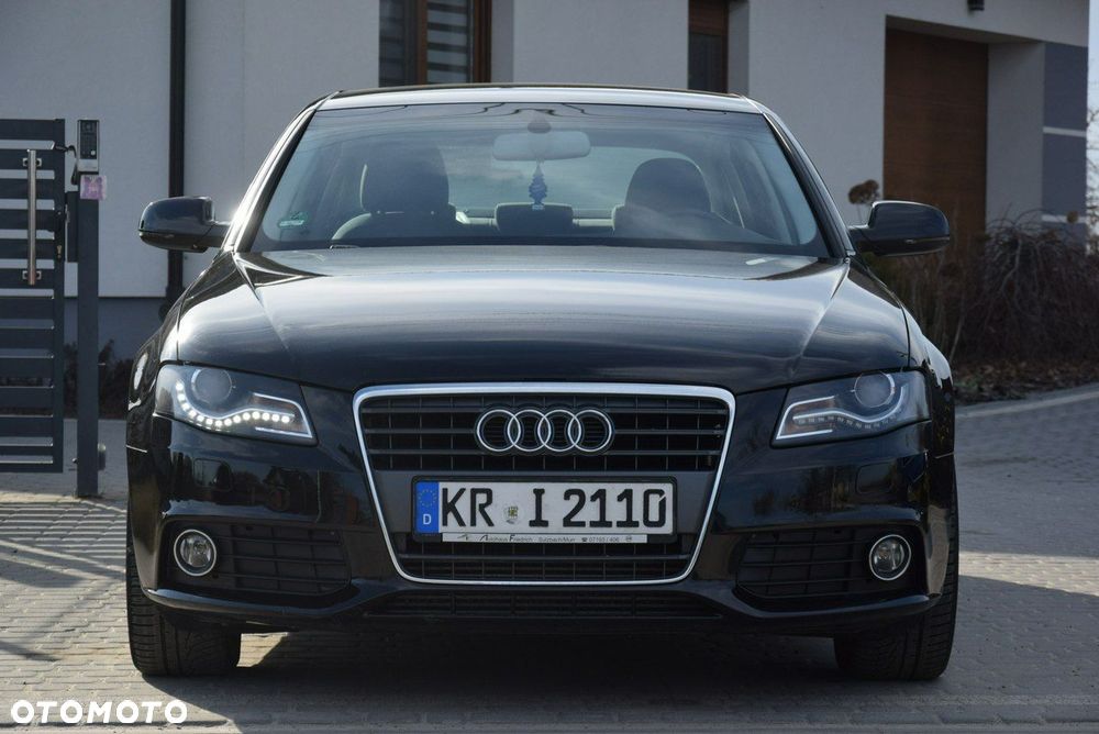 Audi A4 Limousine - 2