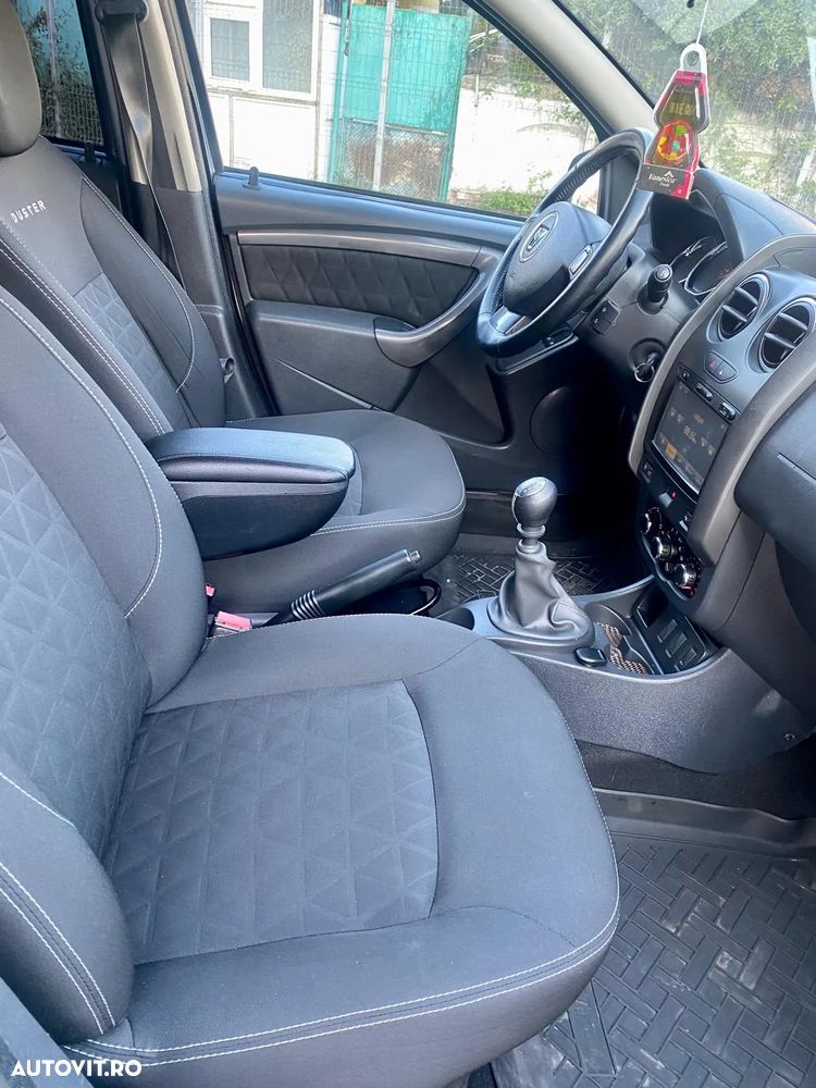 Dacia Duster 1.2 TCe 4x2 Laureate - 13