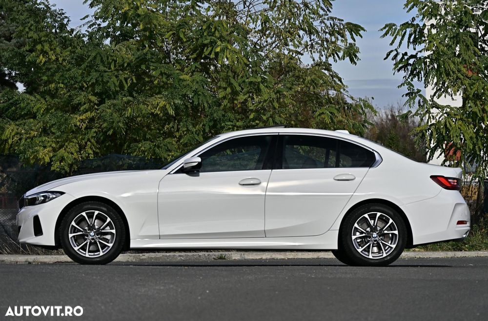 BMW Seria 3 330i xDrive AT - 4